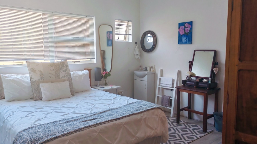 3 Bedroom Property for Sale in Twee Kuilen Western Cape